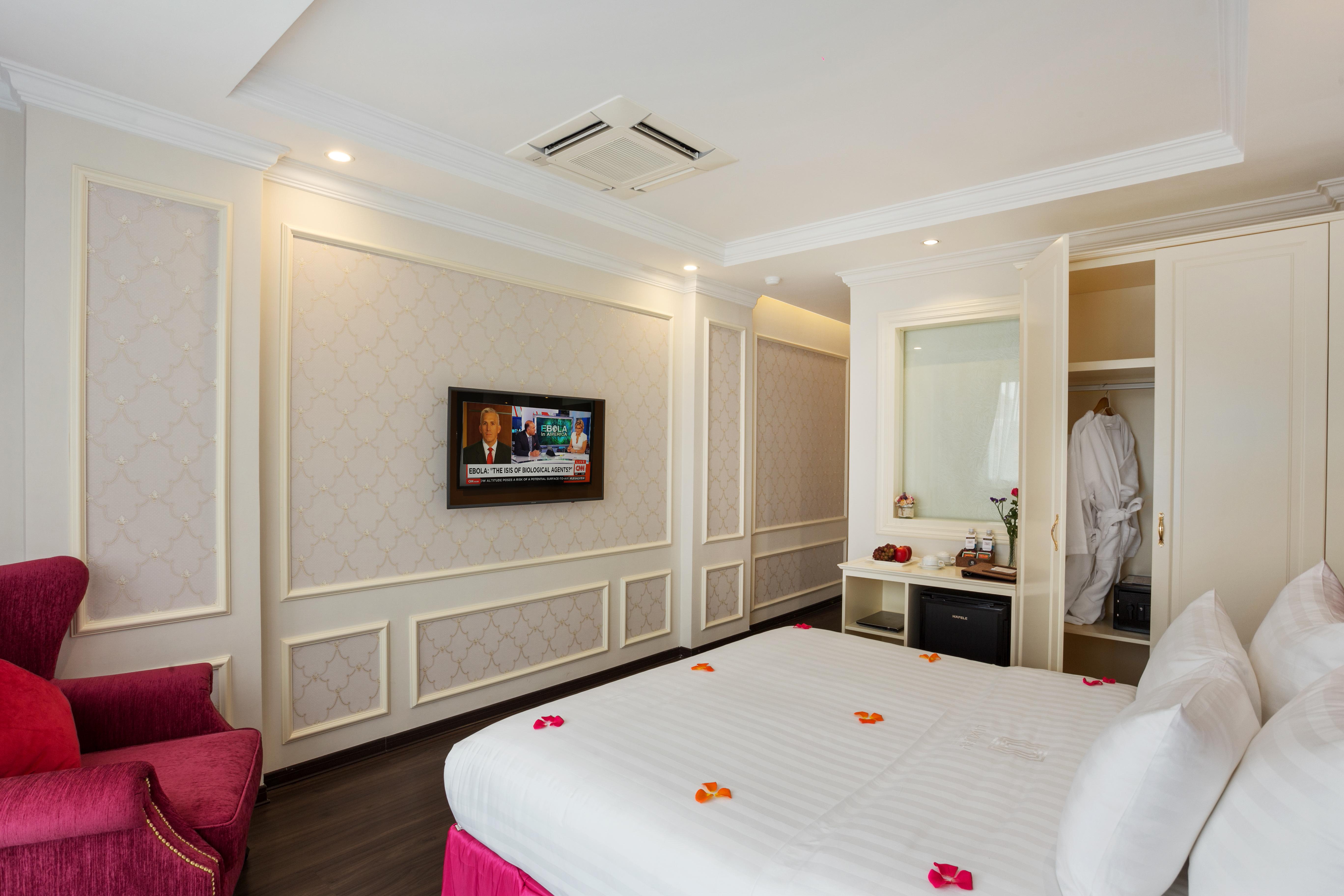 Luxury Old Quarter Hotel & Gym Ανόι Εξωτερικό φωτογραφία